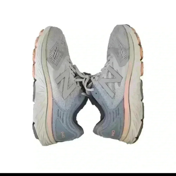 New Balance Women's 940 V4 Running Shoe 10.5 - Picture 7 of 12